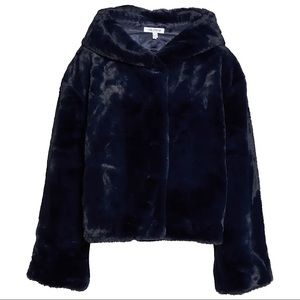 NEW Good American Living Lavish Faux Fur Jacket